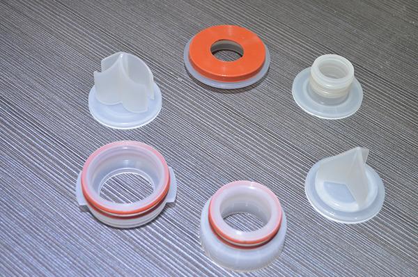 215/222/226型折叠滤芯接头 净水器配件通用接口批发指南